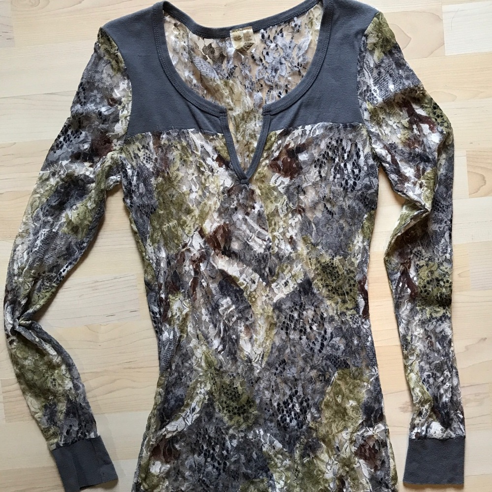 BKE Lace Burnout Long Sleeve Shirt